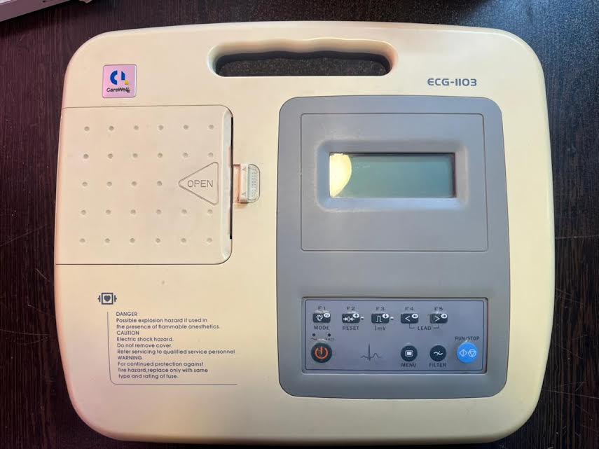 نوارقلب سه کانال کارکرده carewell